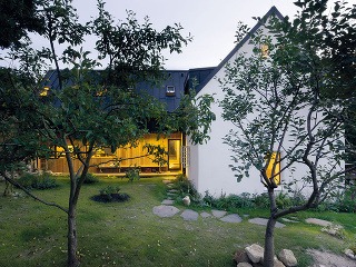 Kompozícia do kríža člení