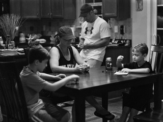 Fotograf z fotografií odstránil