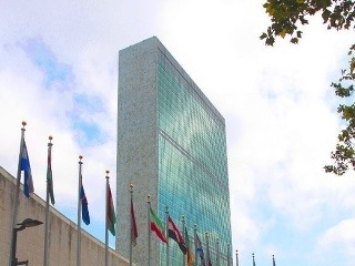 Štyria zamestnanci OSN prišli