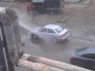 VIDEO Umývanie áut po