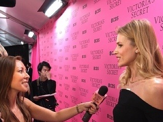 Supermodelka Daniela Peštová zažiarila