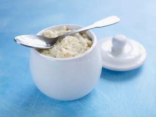 Stavte na chren, ide