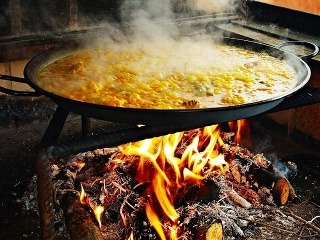 Tradičná príprava paelly