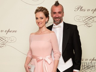 Krásna herečka Monika Hilmerová