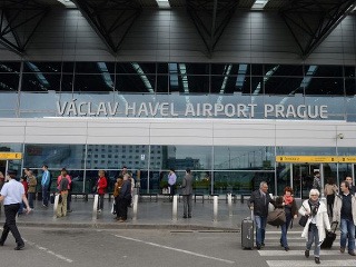 Na letisku Václava Havla
