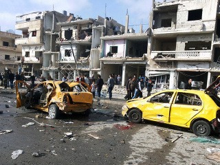 Damaskom otriasla séria výbuchov,