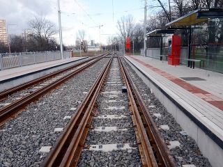 Električková trať, široký rozchod