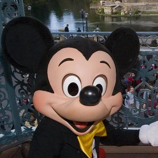 Mickey Mouse oslavuje osemdesiatku