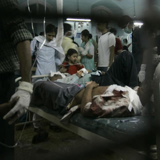 Teroristi zaútočili v Bombaji,