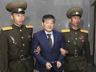 Zadržaný Kim Dong Chul