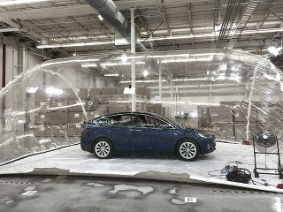 Tesla Model X a