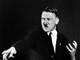 Bizarné FOTO Hitlera, ktoré