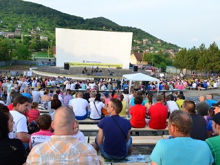 Roky chátral, opäť sa