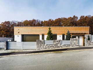 Vkusný minimalistický dizajn domu