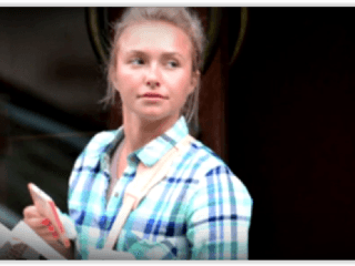 Strhaná, neupravená a v