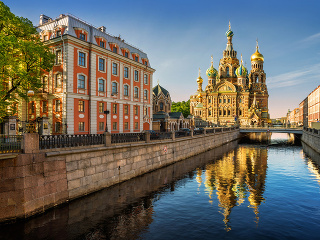 Petrohrad patrí k najkrajším