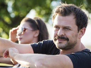 Štyri piesne, jedno video: