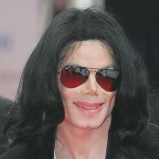 Michael Jackson pripravuje sériu
