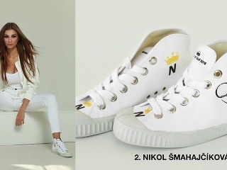 Finalistka s číslom 2