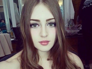 Ruska (20) s krásnou