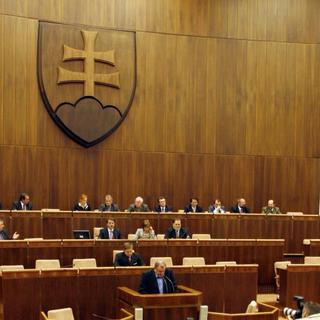 Parlament nevydal poslanca Kvorku