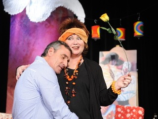 Festival českého divadla začína