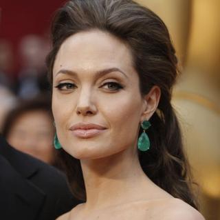 Angelina, natáčanie ťa prezradilo!