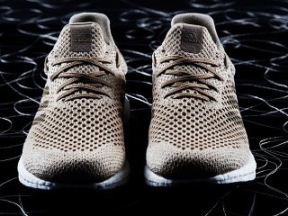 Adidas ukázal tenisky z