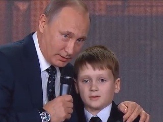 VIDEO Putin si zahral