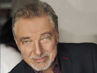Úžasné! Karel Gott opäť