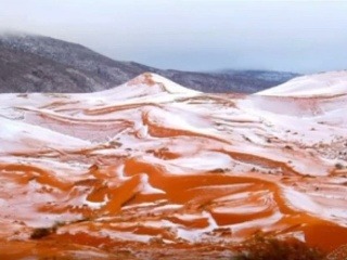 Sneh v Sahare.