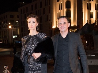 Manželia Dangloví vyzerajú absolútne