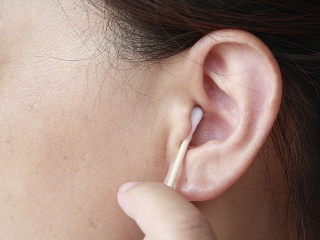 Vatové tyčinky: Prečo by