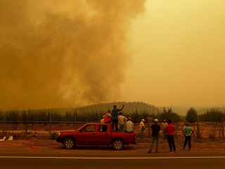 Čile sužujú rozsiahle požiare