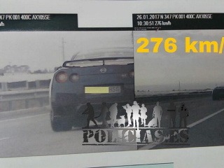 Nissan GT-R to trošku