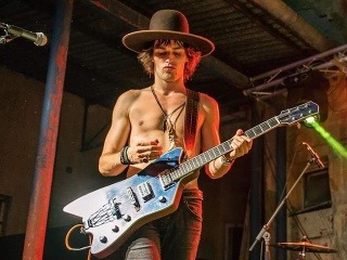 Jerguš Oravec cestuje po