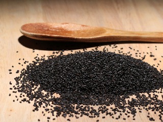 Bazalkové semiačka vám dodajú