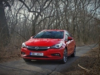 DLHODOBÝ TEST: Opel Astra
