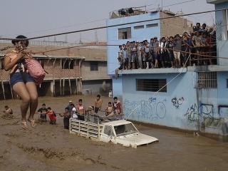 Záplavy v Peru si