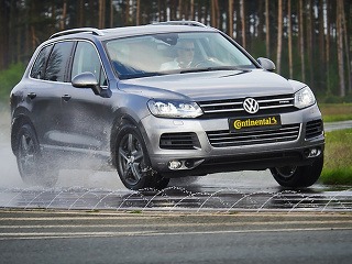 Pneumatika PremiumContact 6 