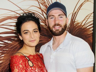 Idylka skončila: Evansova expriateľka