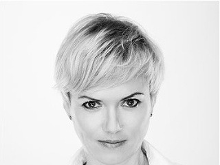 MUDr. Jana Chudíková absolvovala