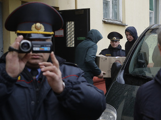 Polícia v Minsku prehľadala