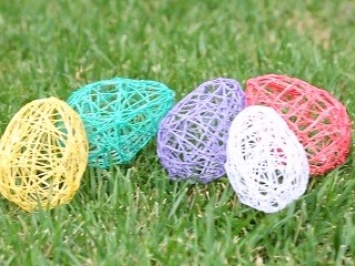 Homemade veľkonočné vajíčka