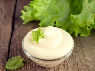 Prvá priemyselne vyrábaná majonéza