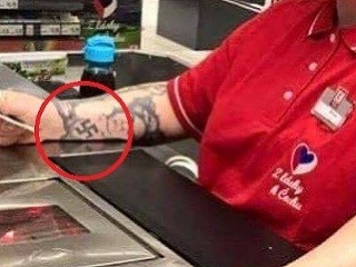 Škandál v Česku: Tetovanie