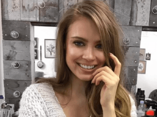 Hriešna kombinácia: Očarujúca modelka