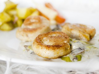 Kuracie slimáky na šampiňónovo-pórovej