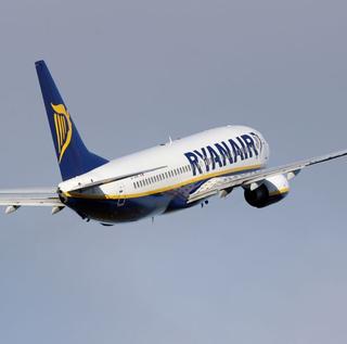 Lietadlo Ryanair núdzovo pristálo