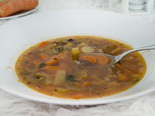 Lahodná talianska polievka Minestrone